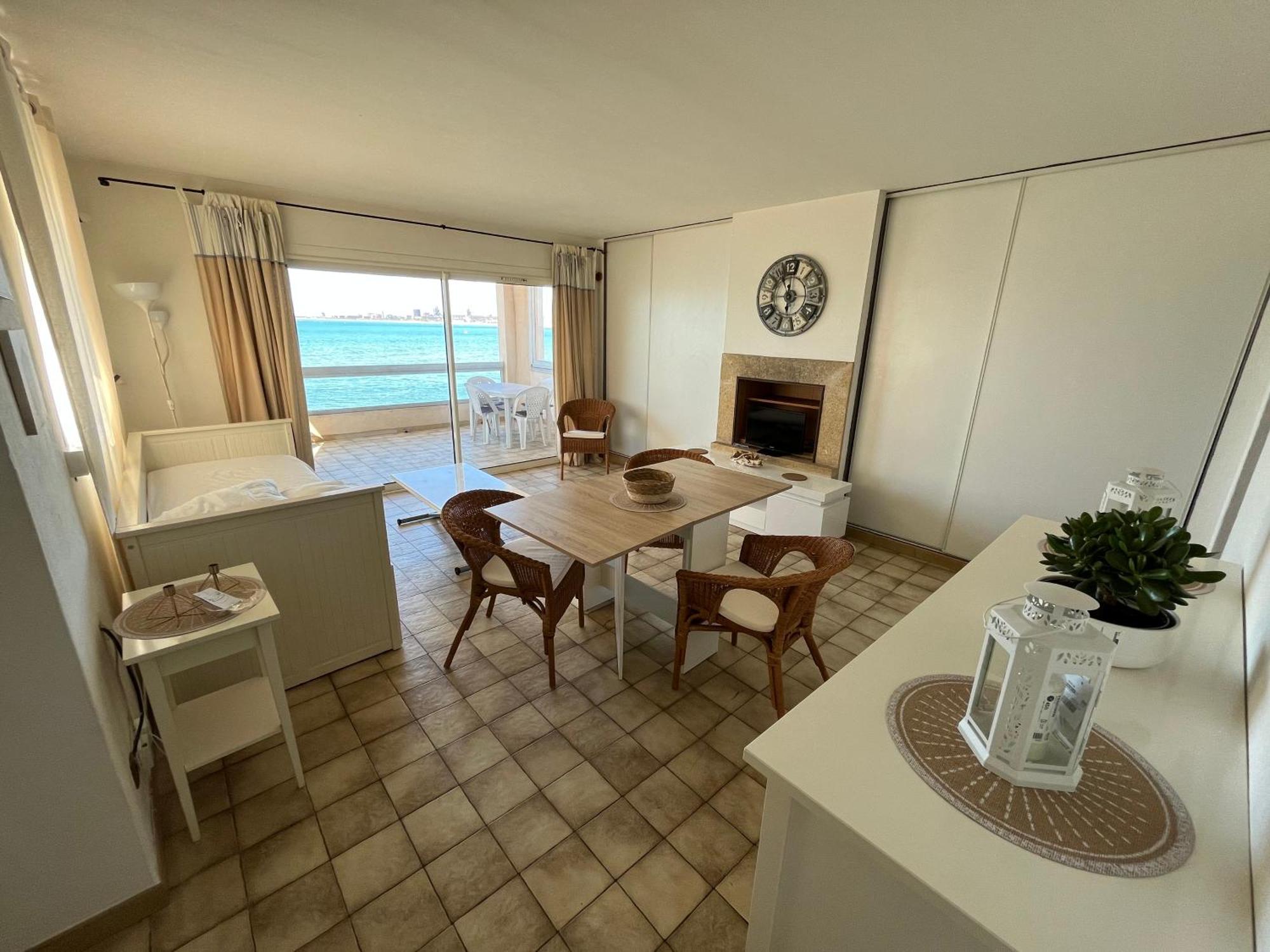 1er étage, front de mer, emplacement exceptionnel Fos-sur-Mer Exterior foto